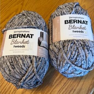 Yarnspirations Blanket Tweeds Gray Yarn - Soft Chunky Home Accents